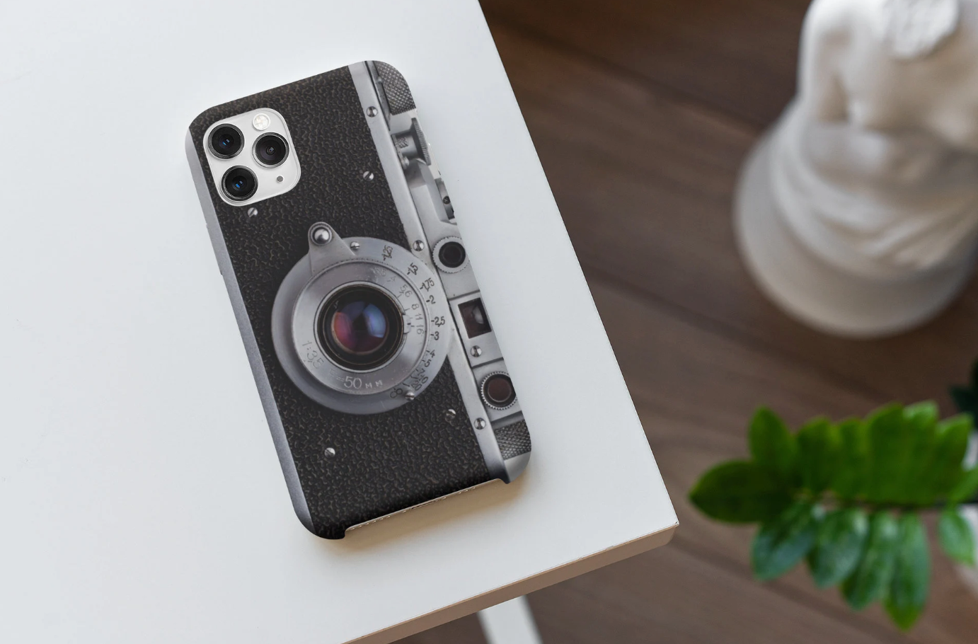 Vintage Camera Phone Case for iPhone 15